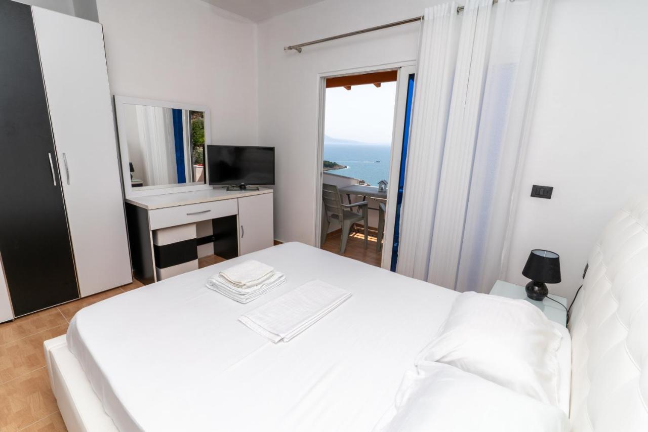 Laa Melossa Sarandë 外观 照片