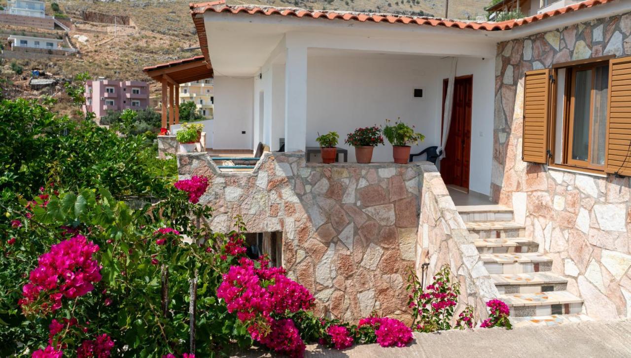 Laa Melossa Sarandë 外观 照片